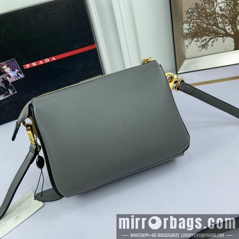 Replica Prada Bags WW66136 21X15X9