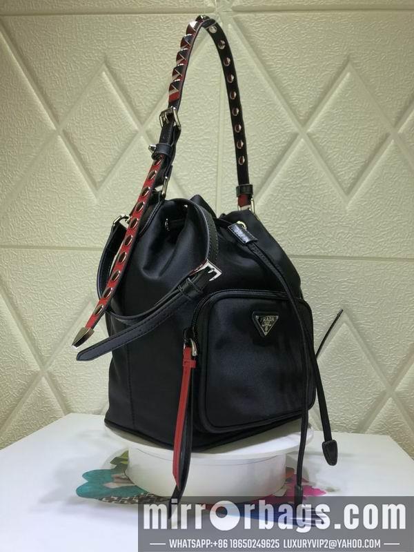 Replica Prada Bags 938-1 17.5X22.5X13cm CN