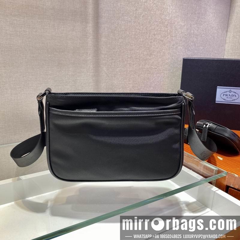 Replica Prada Bags Saffiano Re-Nylon 2VH133 22x16x5cm ap 17