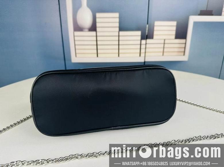 Replica Prada Bags 610 26X15X11cm XMY