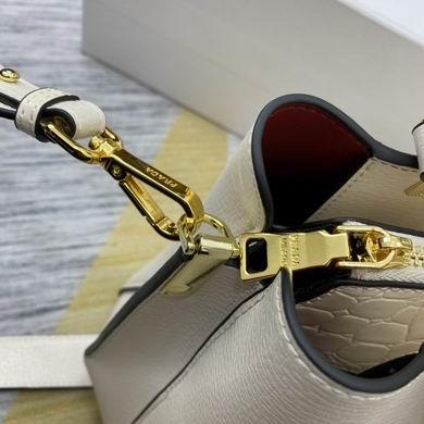 Replica Prada Bags WW66152 30X22X14