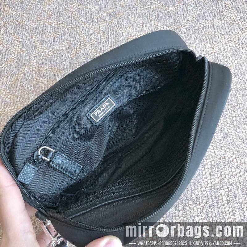 Replica Prada Bags Re-Nylon 2NE007 24x16x7cm ap 32