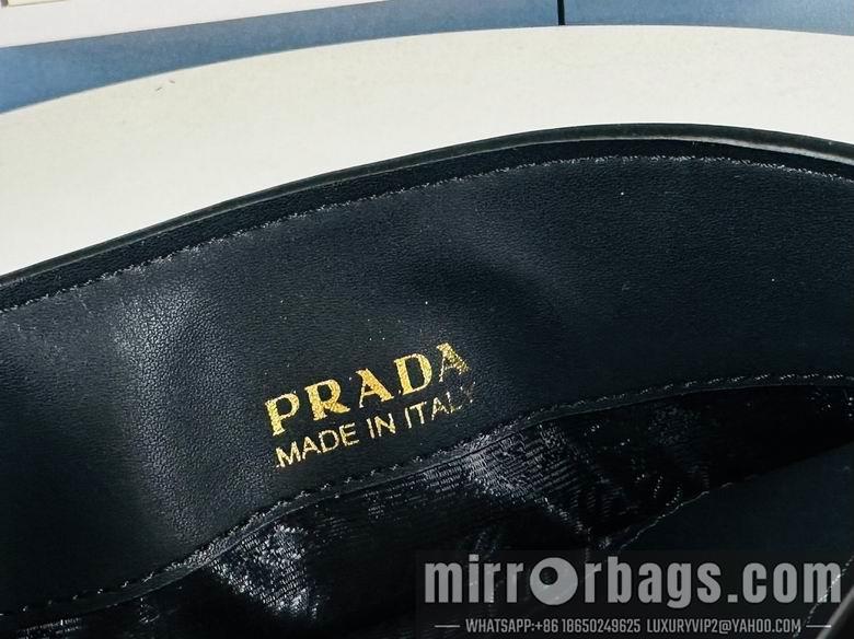 Replica Prada Bags 8603 31X19X13cm XMY 3colour