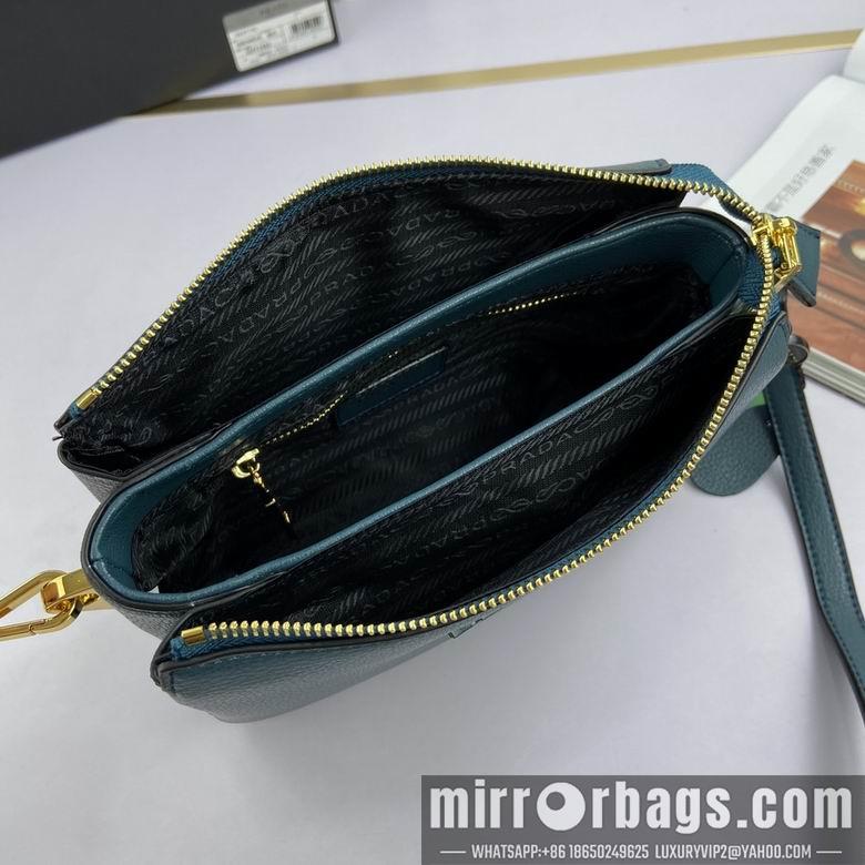 Replica Prada Bags WW66136 21X15X9