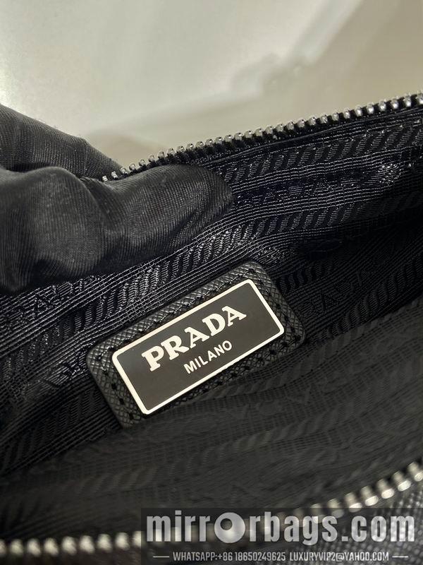 Replica Prada Bags Prada 2VH160 Re-Nylon 16x20x2.5cm AP