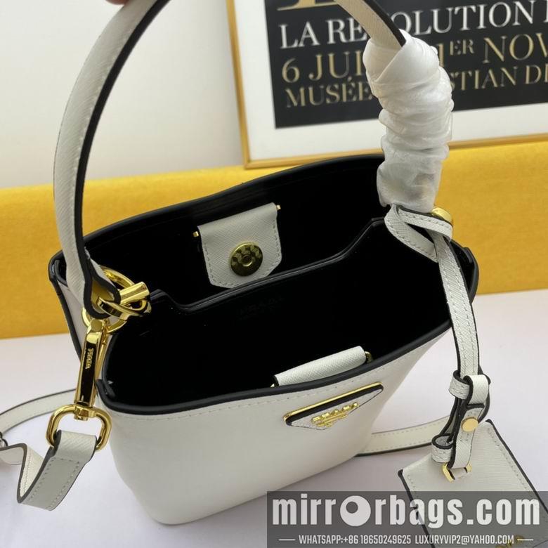 Replica Prada Bags WW1BA219白 21X11X18