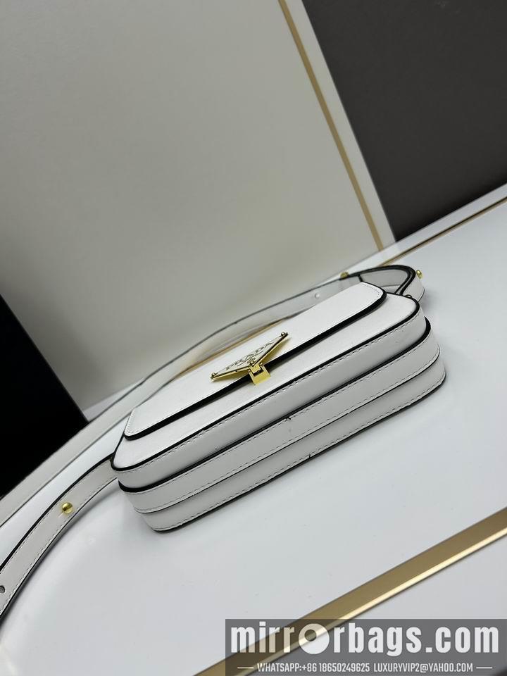 Replica Prada Bags Prada 813 21.5x13x5cm jj1