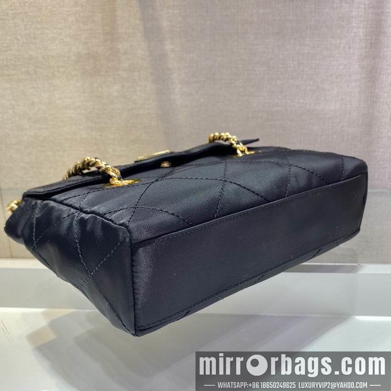 Replica Prada Bags Vintage 1BD625 22x19x5cm ap 17