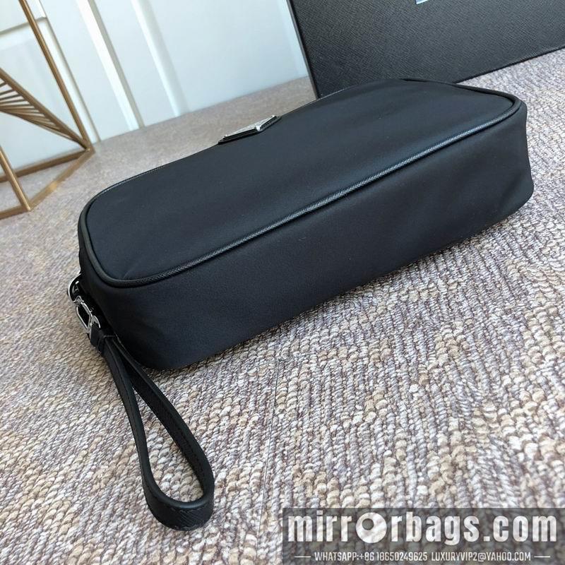 Replica Prada Bags Re-Nylon 2NE007 24x16x7cm ap 32