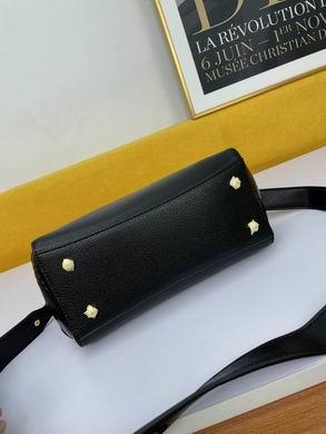 Replica Prada Bags WW5003 25X19X13