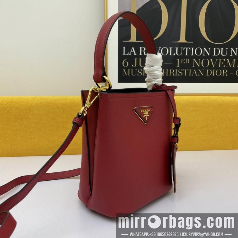 Replica Prada Bags WW1BA219红 21X11X18