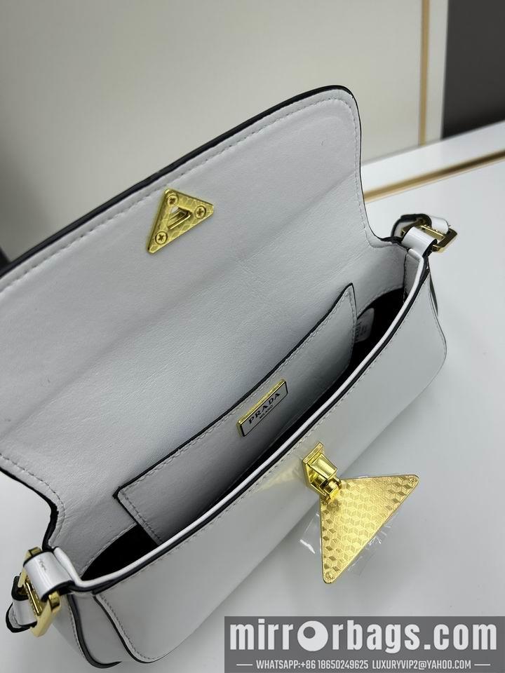 Replica Prada Bags Prada 817 24x12x4cm jj2