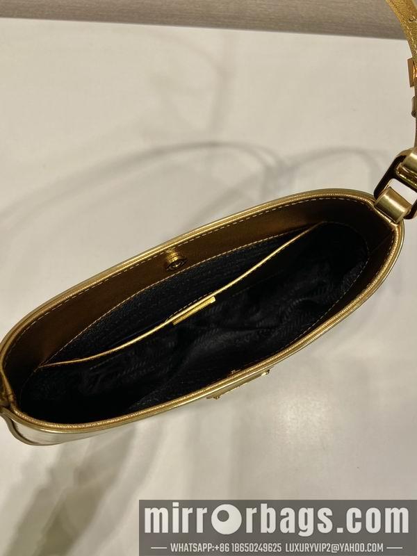 Replica Prada Bags Prada Cleo 1BC169亮面22x18.5x4.5cm AP