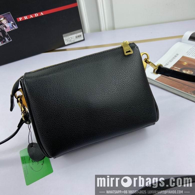 Replica Prada Bags WW66136 21X15X9