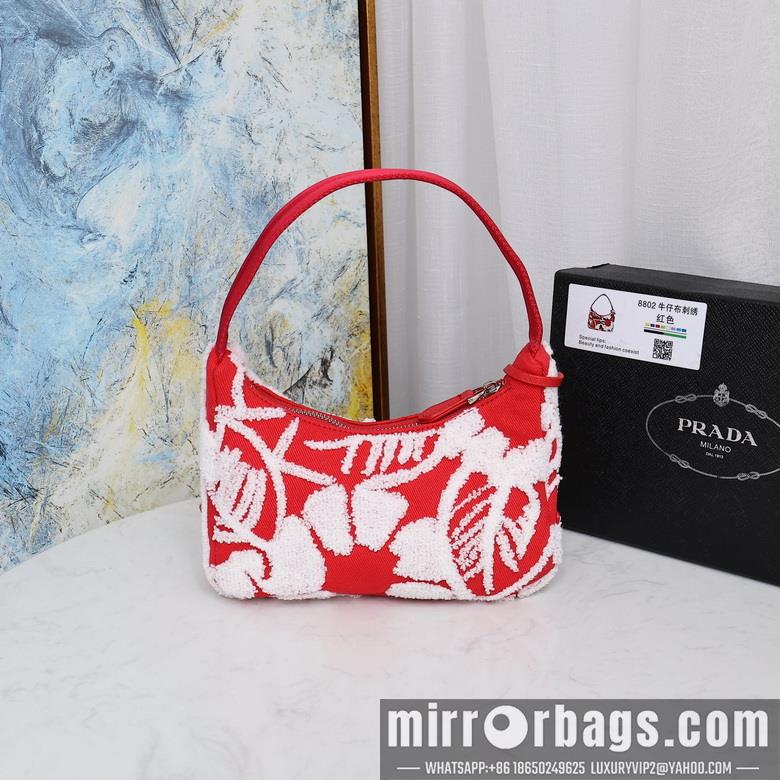 Replica Prada Bags Re-Edition 8802 17X长6X22cm ZY
