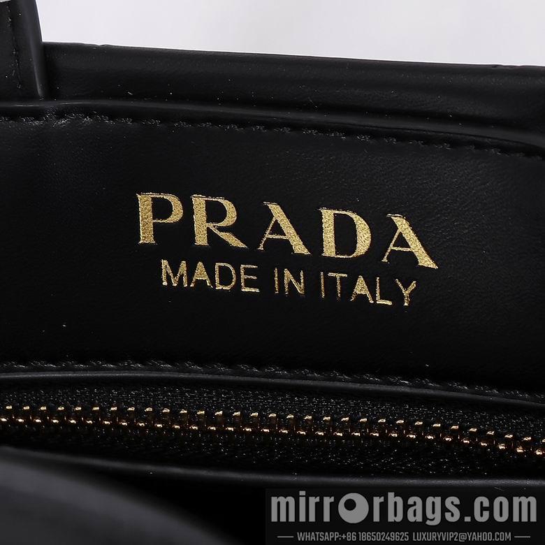 Replica Prada Bags 1015 24X18cm XMY