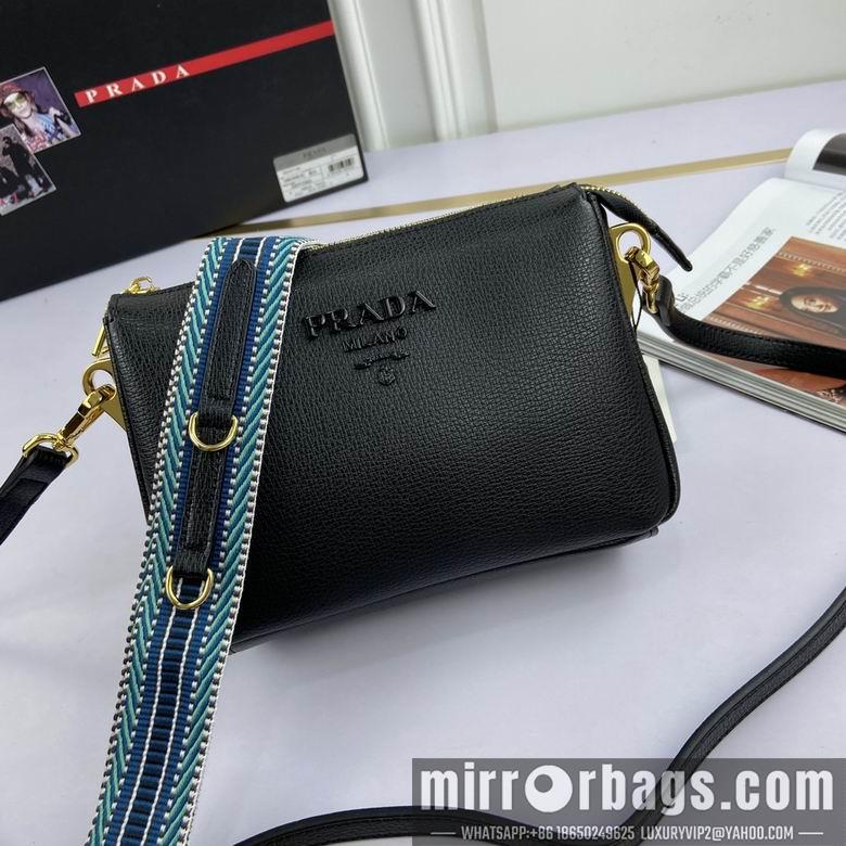Replica Prada Bags WW66136 21X15X9