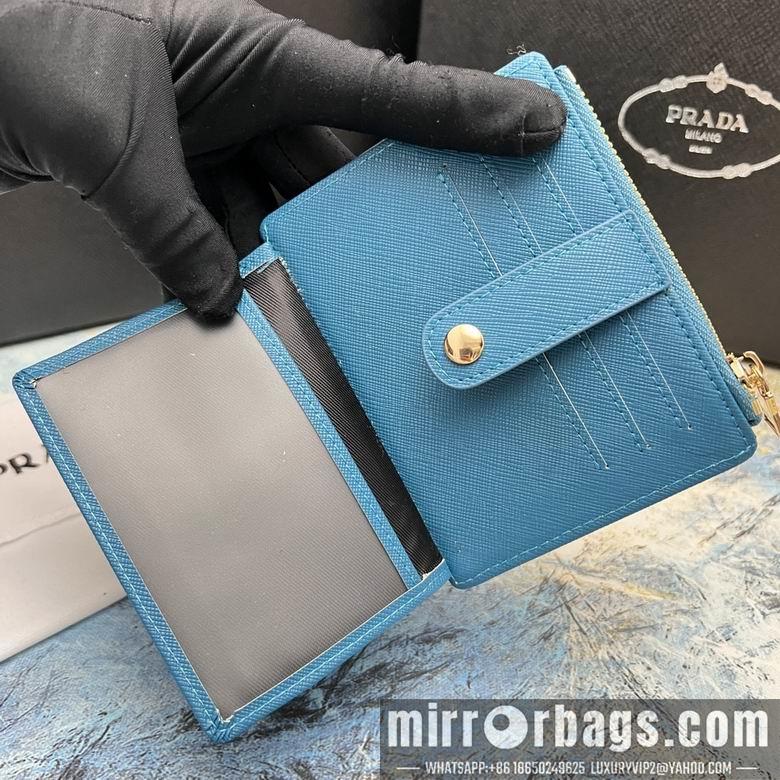 Replica Prada Bags 7012 YG-2