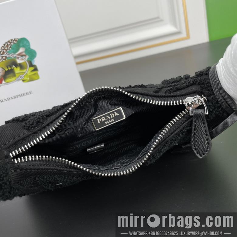Replica Prada Bags Hobo Re-Edition 515 23X17X6cm YW