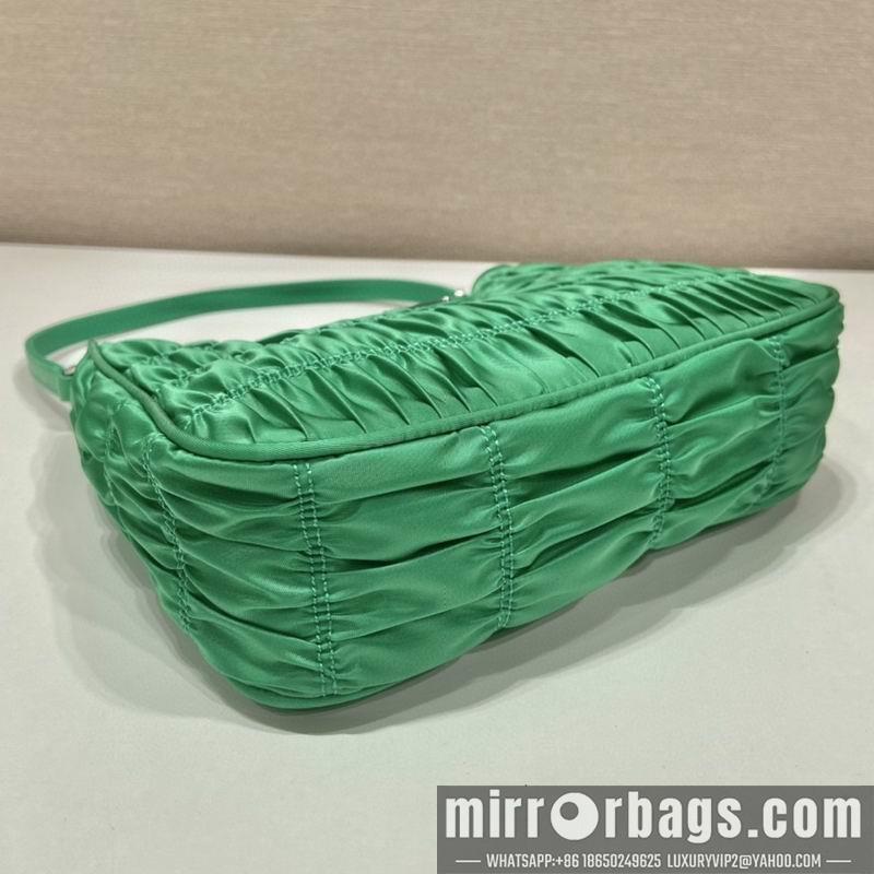 Replica Prada Bags Nylon Hobo 1NE204 22x14x6cm ap