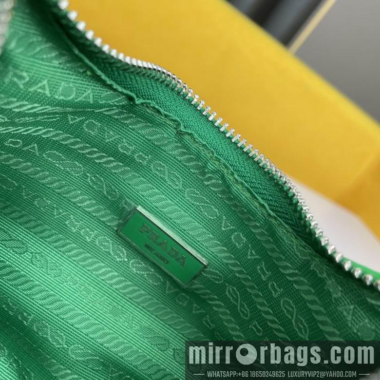 Replica Prada Bags WW2110254 22X18X6.5