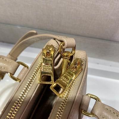 Replica Prada Bags Galleria Saffiano AP1BA906 20x15x9.5