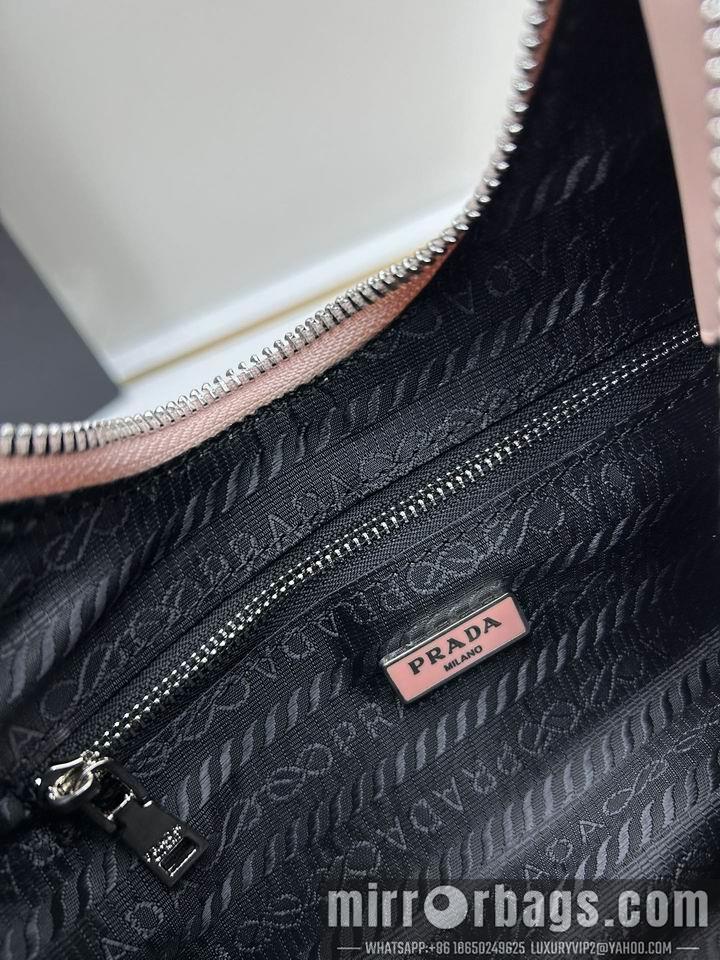 Replica Prada Bags Prada 818 30x12x6cm jj1