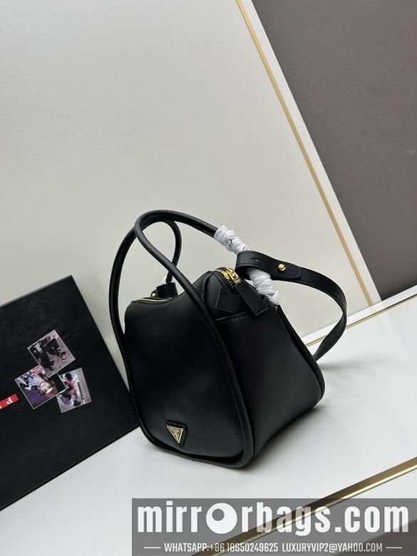 Replica Prada Bags Prada Lindy 25x18x10.5cm jj
