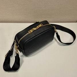 Replica Prada Bags Parda 1BH187雕花 20.5x13x8.5cm Ap