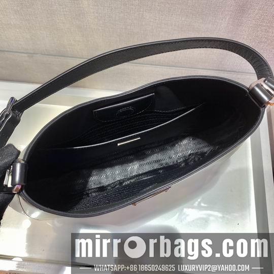 Replica Prada Bags 1BC156 30x18.5x4cm ap 03