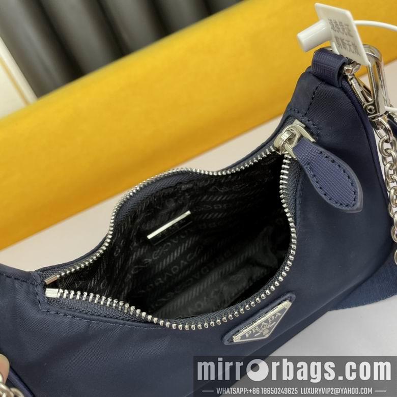 Replica Prada Bags WW2110254 22X18X6.5