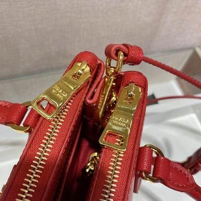 Replica Prada Bags Galleria Saffiano AP1BA906 20x15x9.5