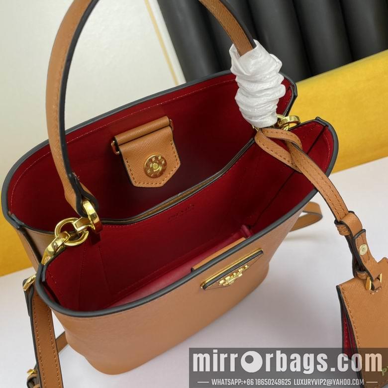 Replica Prada Bags WW1BA213棕 23X13X22