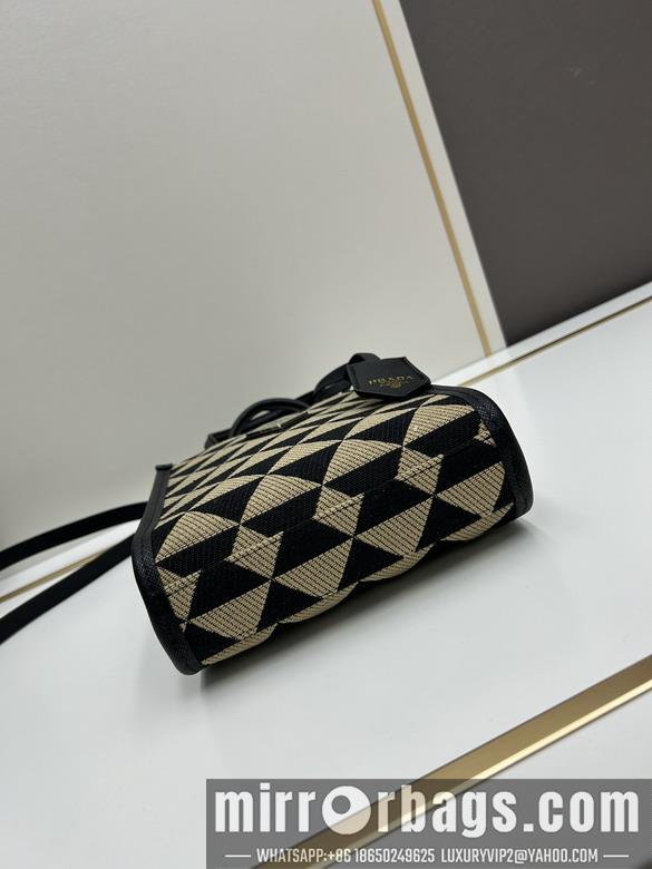 Replica Prada Bags Prada 23140 17x18x6cm jj1