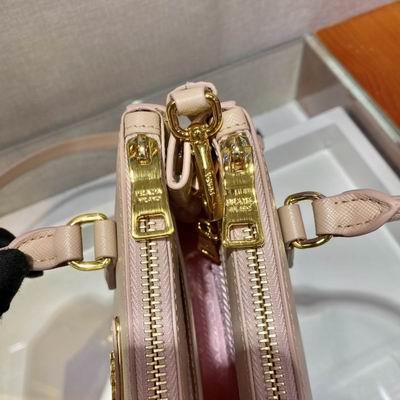 Replica Prada Bags Galleria Saffiano AP1BA906 20x15x9.5