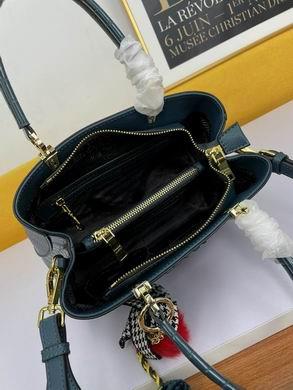 Replica Prada Bags WW5003 25X19X13