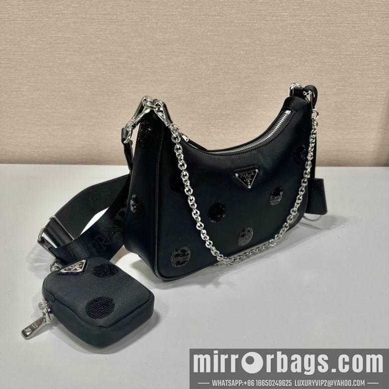 Replica Prada Bags Re-Edition AP1BH204 22X18X6.5