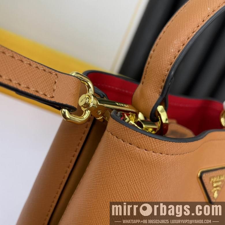 Replica Prada Bags WW1BA213棕 23X13X22
