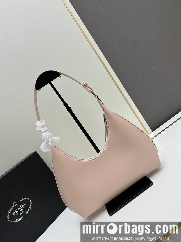Replica Prada Bags Prada 818 30x12x6cm jj1