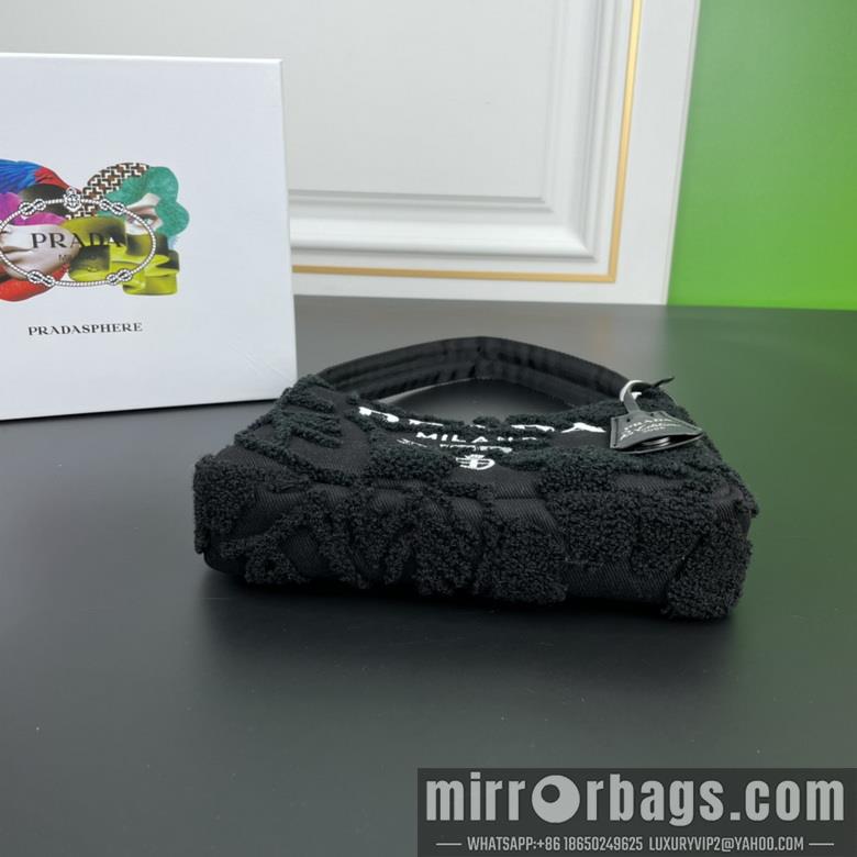Replica Prada Bags Hobo Re-Edition 515 23X17X6cm YW