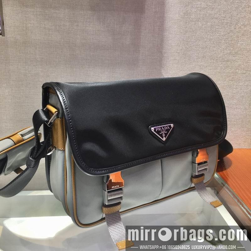 Replica Prada Bags Re-Nylon Saffiano 2VD169B 26x20x10cm ap 23