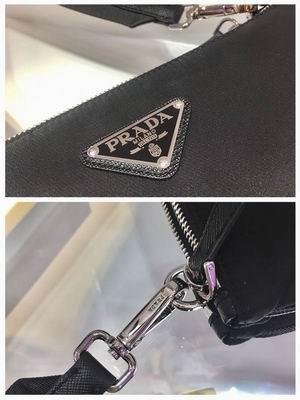 Replica Prada Bags Re-Nylon 1BH012 25x18x4cm ap 25