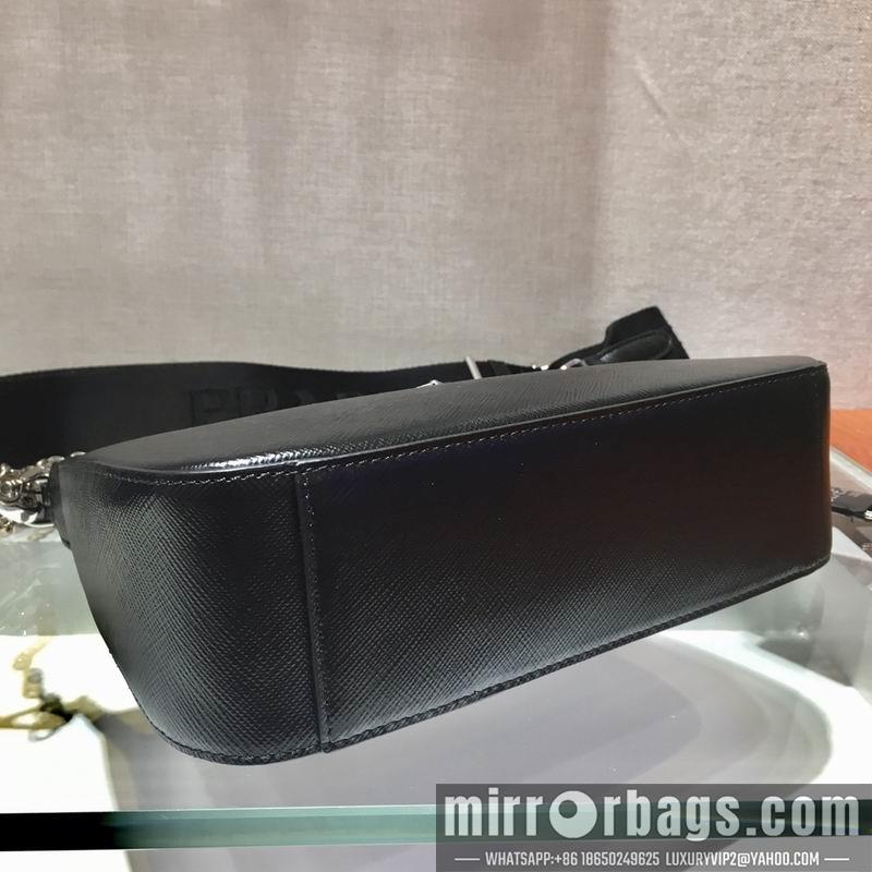 Replica Prada Bags Re-Edition Duchesse AP1NE515 23x13x5cm