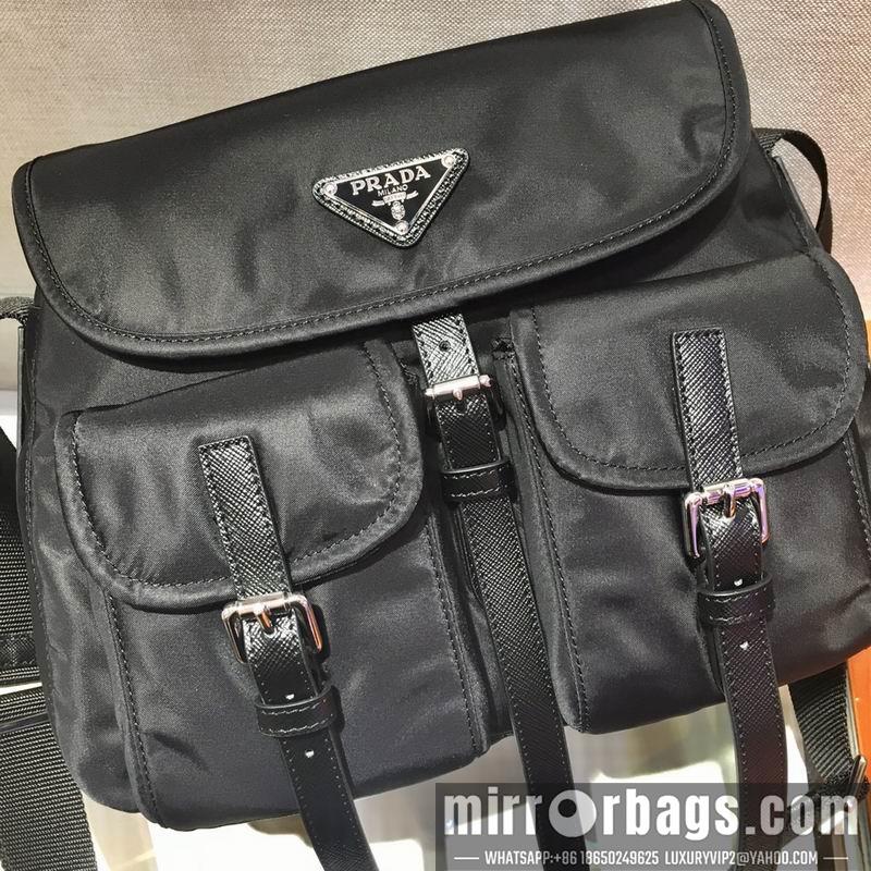 Replica Prada Bags Re-Nylon 1BD225 30x30x12cm ap