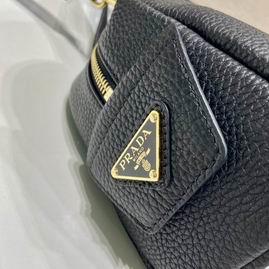 Replica Prada Bags Parda 1BH078雕花 25x16x10cm Ap