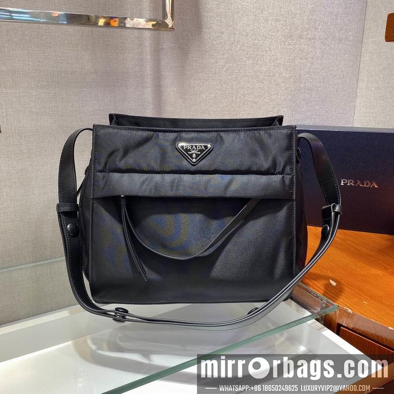 Replica Prada Bags Re-Nylon 1BC308 28x26x14cm ap 12