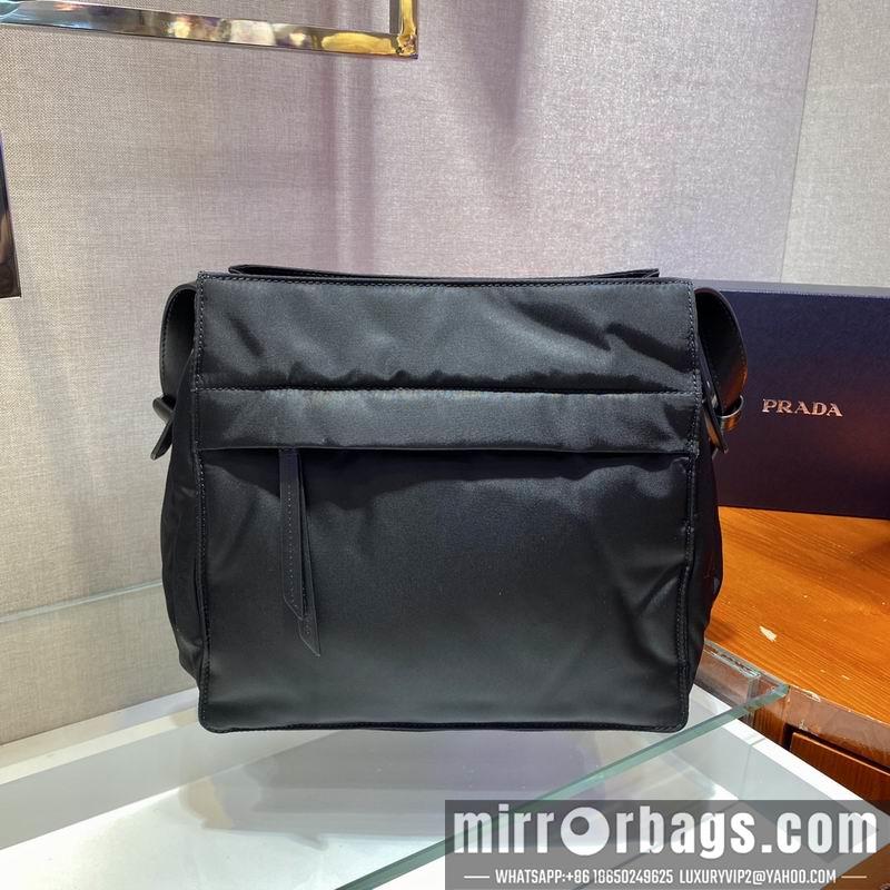 Replica Prada Bags Re-Nylon 1BC308 28x26x14cm ap 12