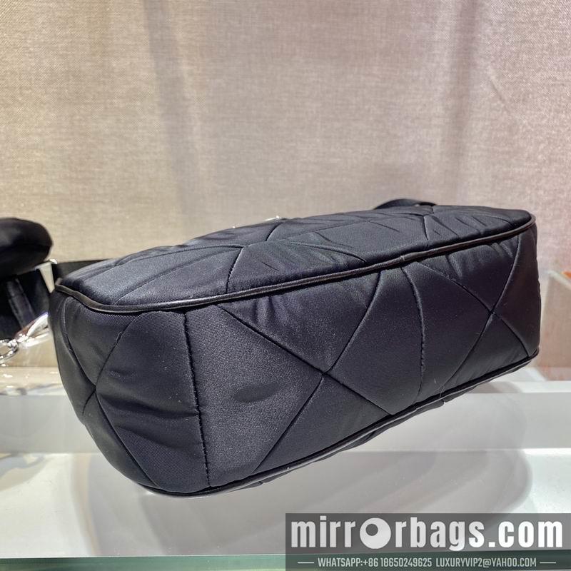 Replica Prada Bags AP1BC151 24x17x7