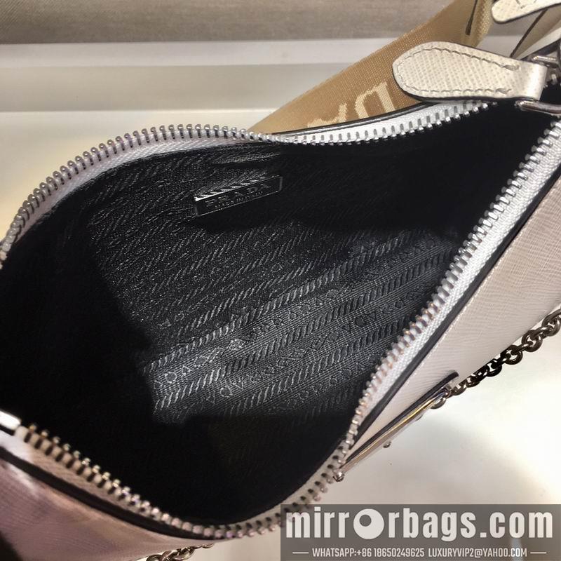 Replica Prada Bags Re-Edition Duchesse AP1NE515 23x13x5cm