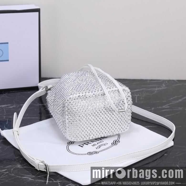 Replica Prada Bags 1011 16X21X10cm XM 4colour